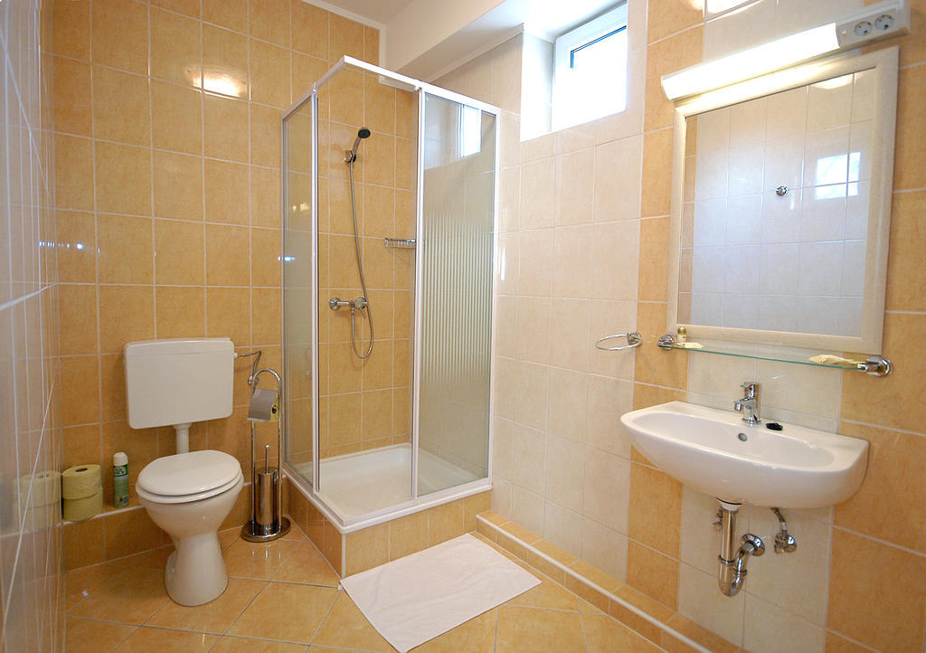 Hotel Bavaria Abda Chambre photo